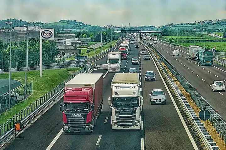 4. Transporte en vehículos especializados