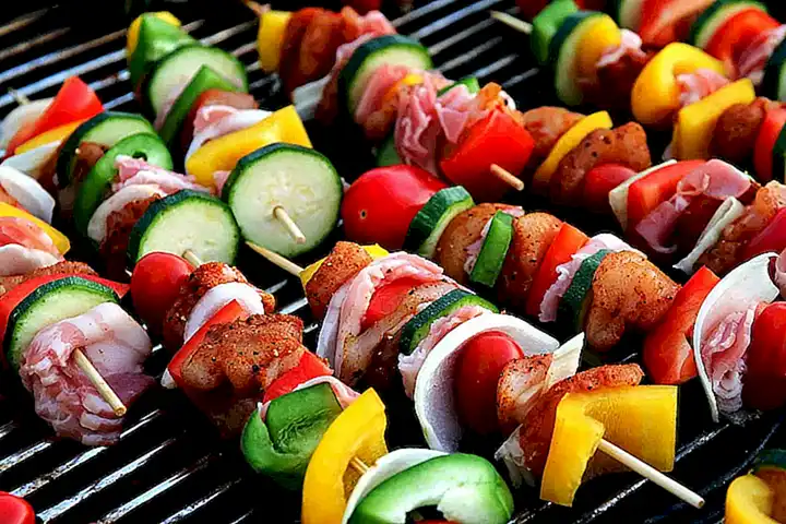 5. Pulpo en brochetas con verduras