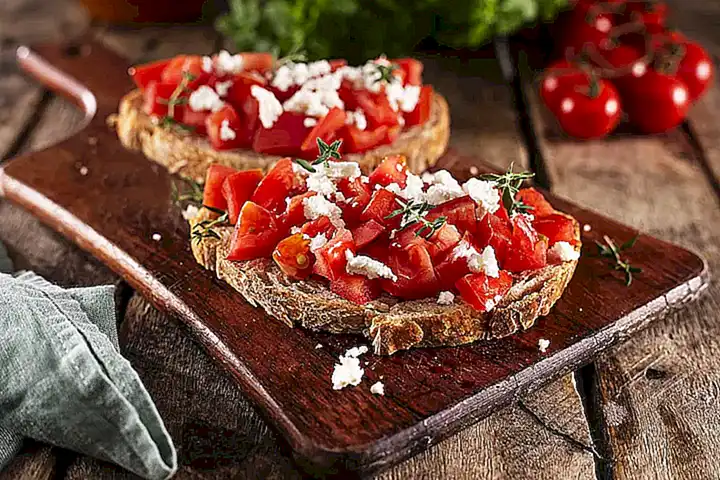 Disfrutar de los cangrejos de río congelados como aperitivo o plato principal