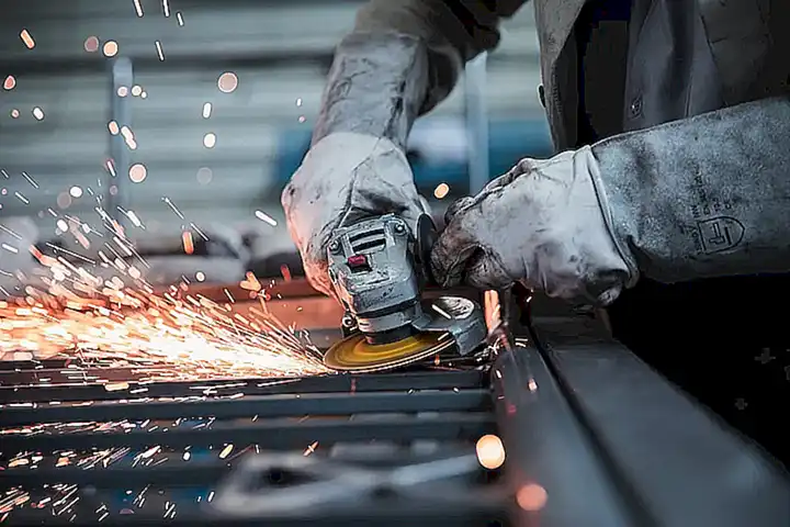 Investiga sobre los métodos de producción sostenible de almejas para asegurarte de apoyar una industria responsable