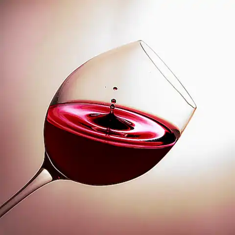 Recuerda que lo más importante es disfrutar de la experiencia de combinar vino y comida