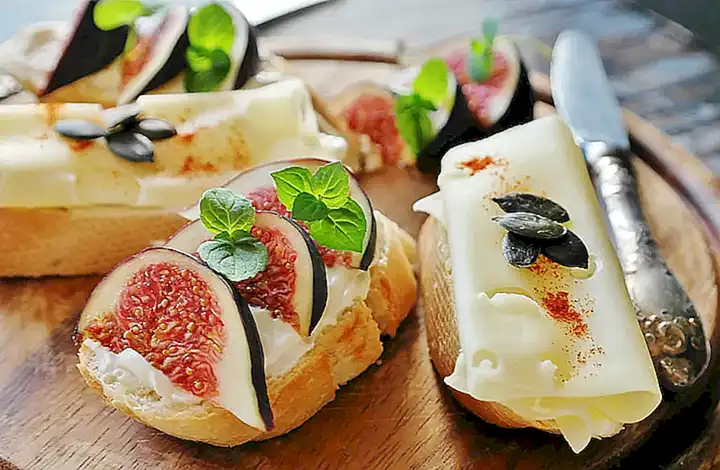 Sorprende a tus invitados con vieiras rellenas de champiñones y queso de cabra
