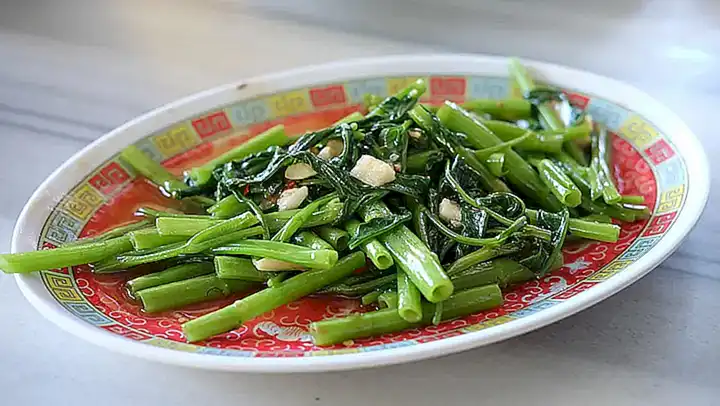 Verduras salteadas al estilo oriental